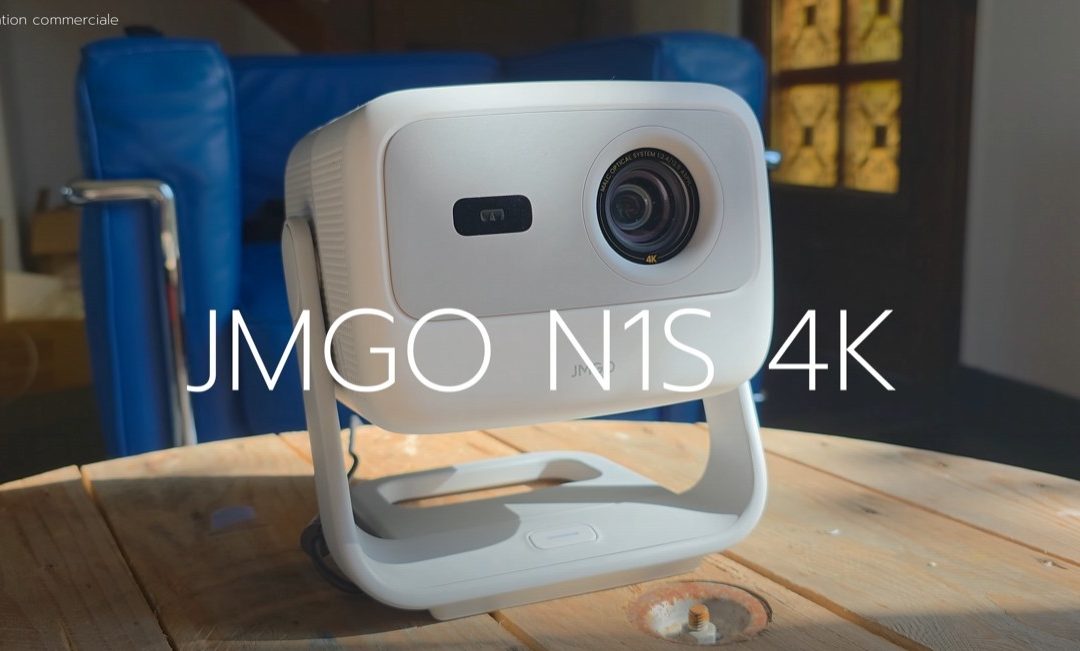 坚果 (JMGO) N1s 4K 评测：重塑家庭影院体验